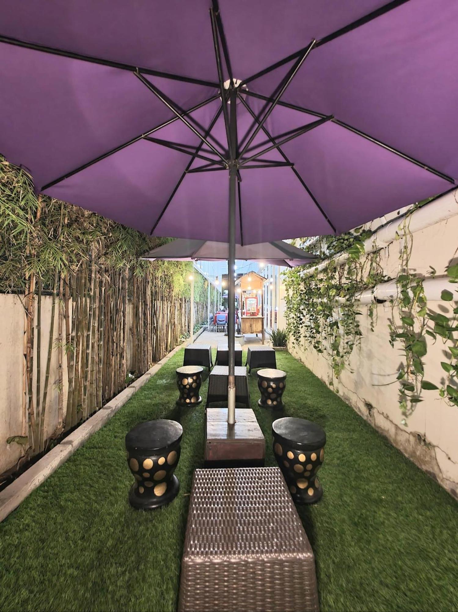 Grand Orchid Hotel Yogyakarta Maguwo Zewnętrze zdjęcie